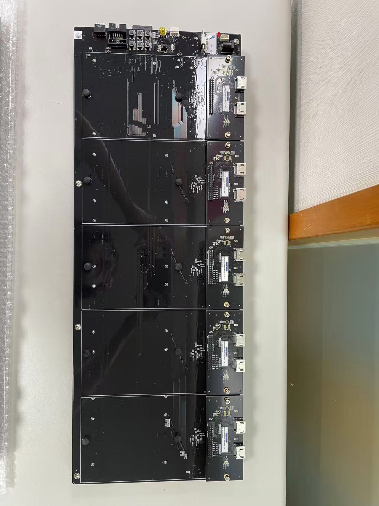 SD8142 MIPI D-phy 多輸出訊號產生器
